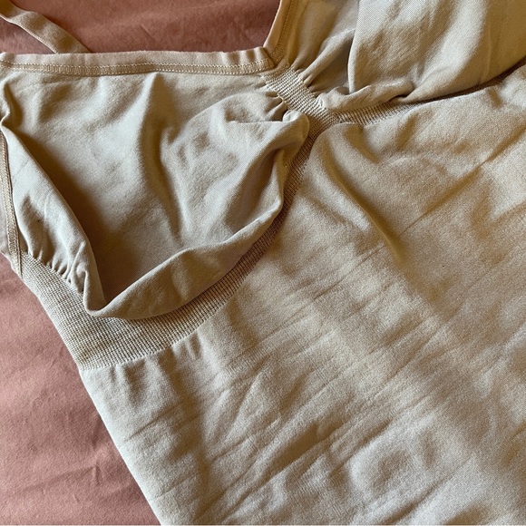 Nude shapewear dress - Picture 12 of 13